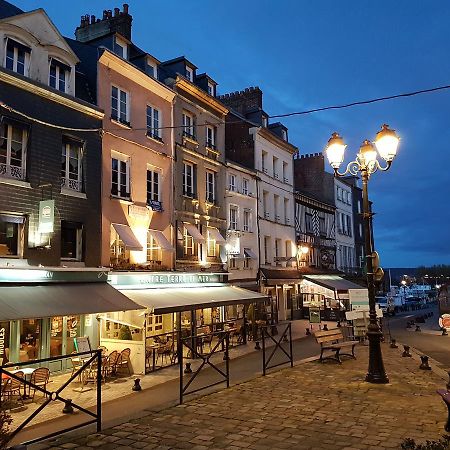 La Petite Parenthese Apartment Honfleur Exterior photo