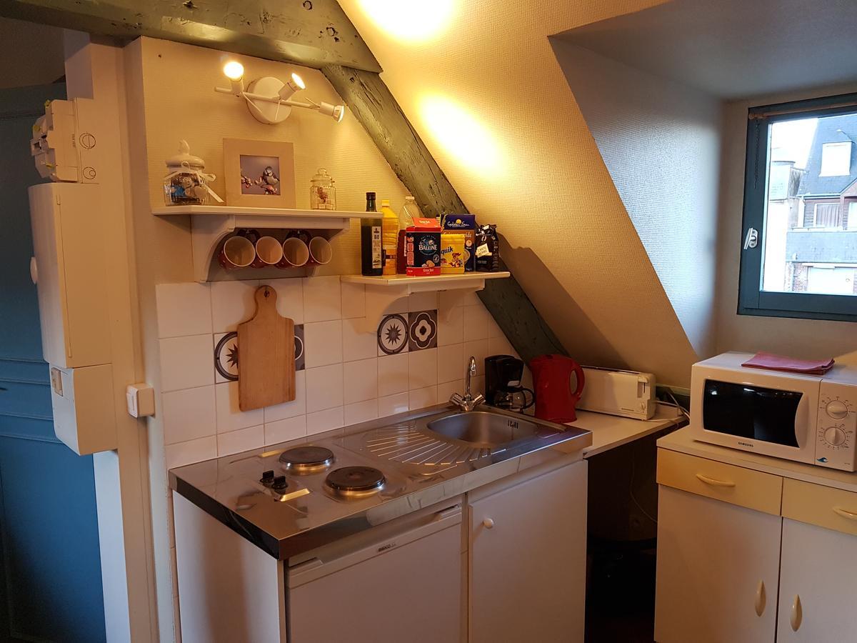 La Petite Parenthese Apartment Honfleur Exterior photo